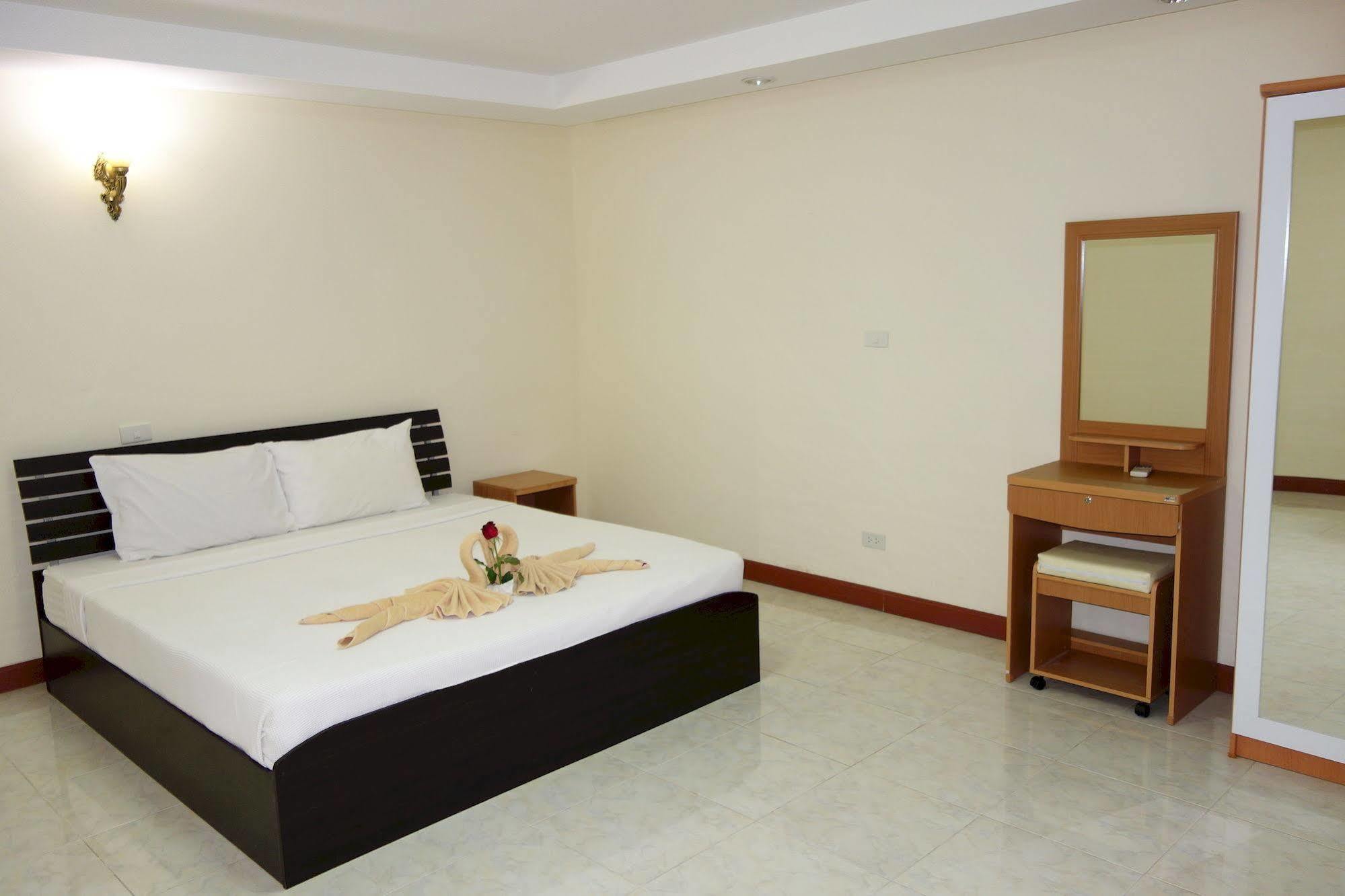 Jungle Resort Jomtien Beach Zewnętrze zdjęcie